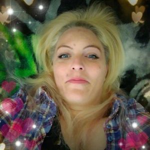 Meet your Posher, Tasha